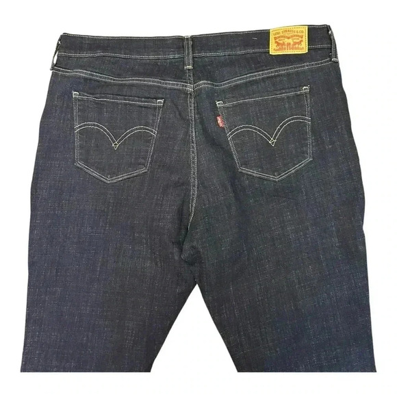 Levi's Women's Classic Bootcut  Plus size 18w Straight Jeans LIKE NEW - Picture 7 of 15